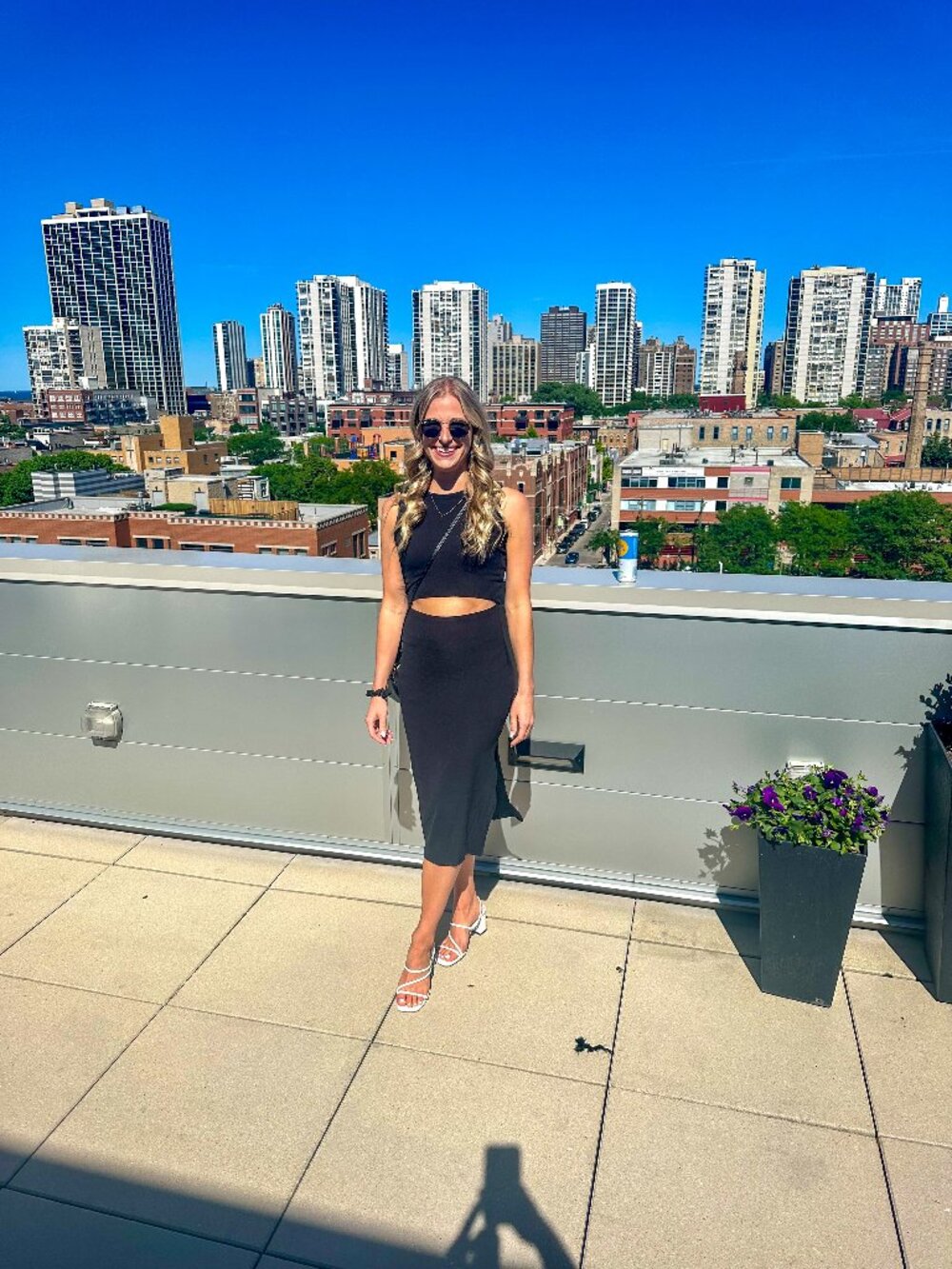 Black midi dress. Ribbed materail